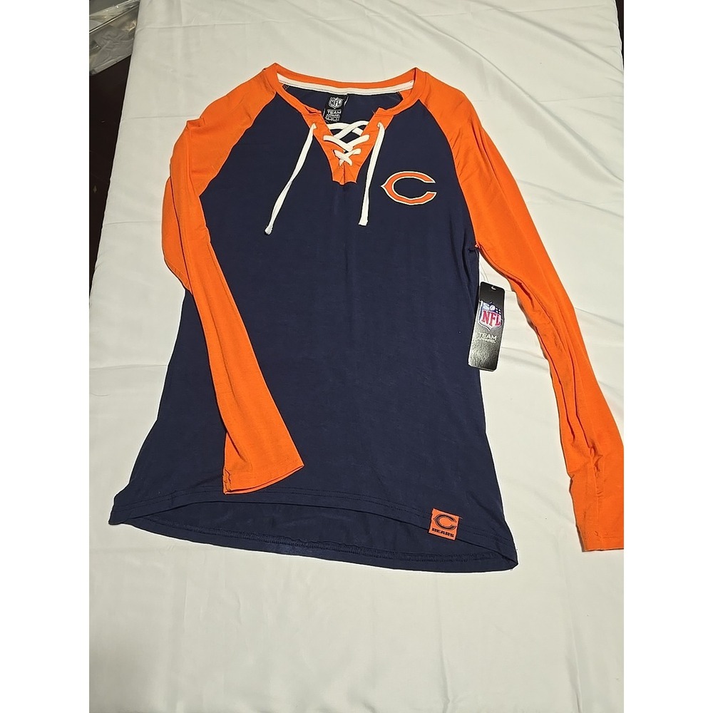 Nwt New Chicago Bears NFL WOMEN'S Medium Long Sleeve Henley‎ Shirt